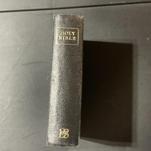 The Holy Bible The British and Foreign Bible Society red edges 1950's? - Picture 2 of 8